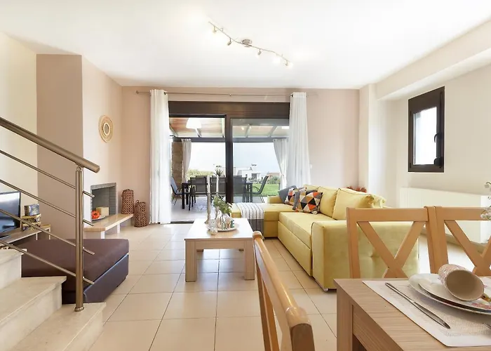 Orelia Villa Hanioti